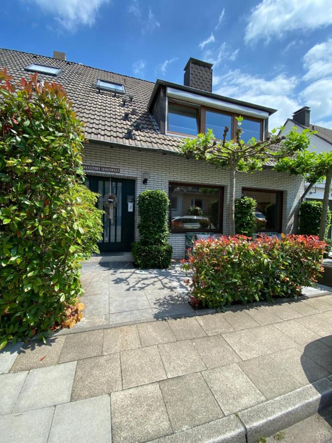 Private Wellness Suiten Mit Whirlpool Essen Eksteriør billede