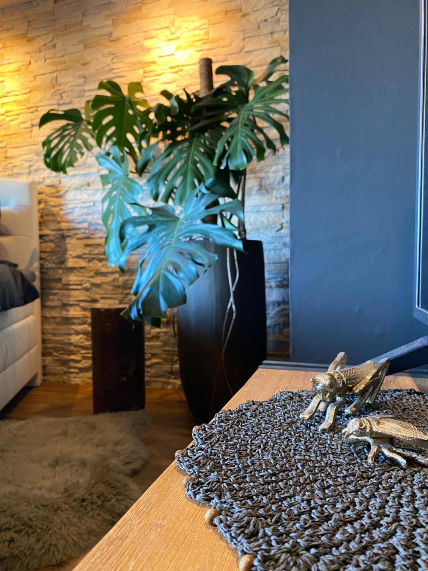 Private Wellness Suiten Mit Whirlpool Essen Eksteriør billede